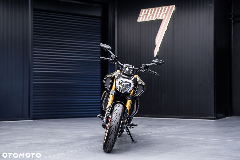 Ducati Diavel - 1