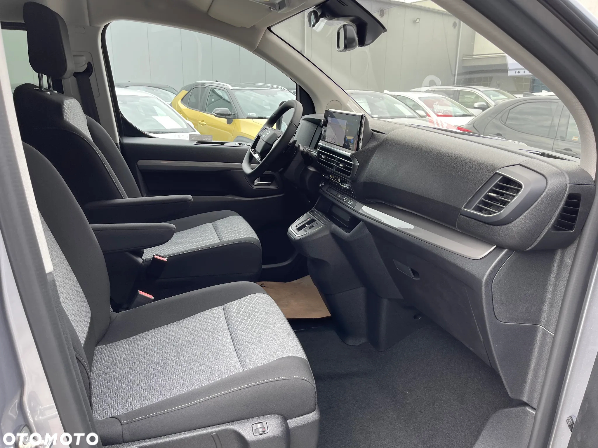 Toyota Proace Verso 2.0 D4-D Medium Family - 19
