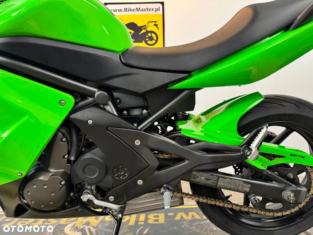 Kawasaki ER - 24