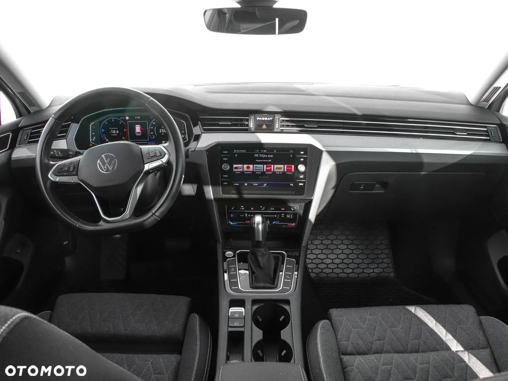 Volkswagen Passat 2.0 TDI EVO Business DSG - 14