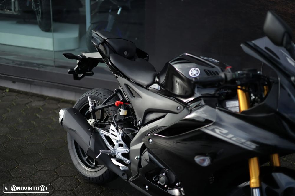 Yamaha YZF R-125 - 10