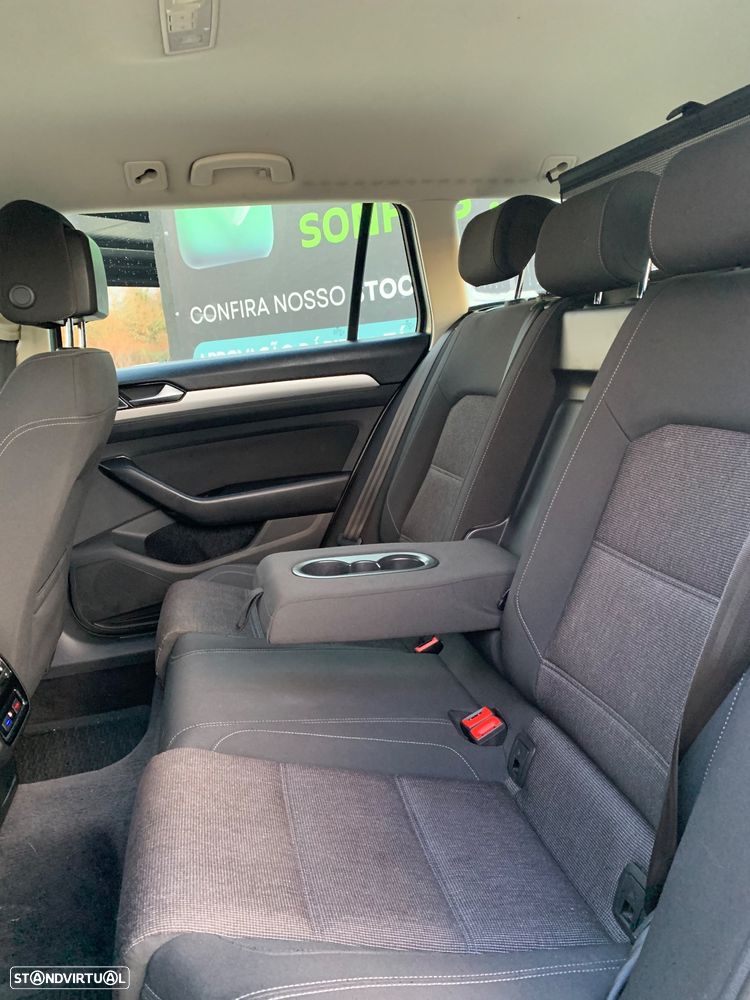 VW Passat Variant 2.0 TDi Business Package DSG - 14