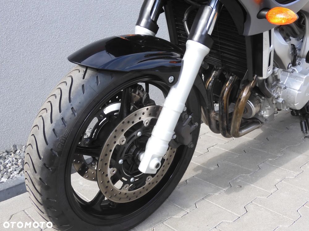 Yamaha FZ6 - 24