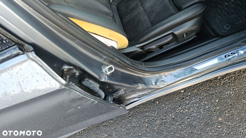 Opel Insignia 2.0 T 4x4 GSi + S&S - 13