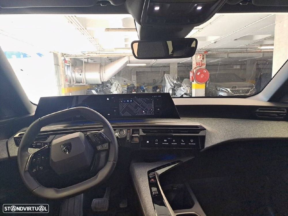 Peugeot 5008 1.2 Hybrid Allure e-DCS6 - 8