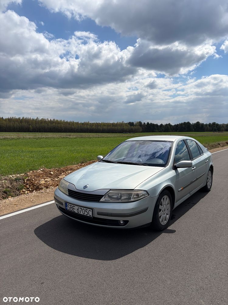 Renault Laguna - 1