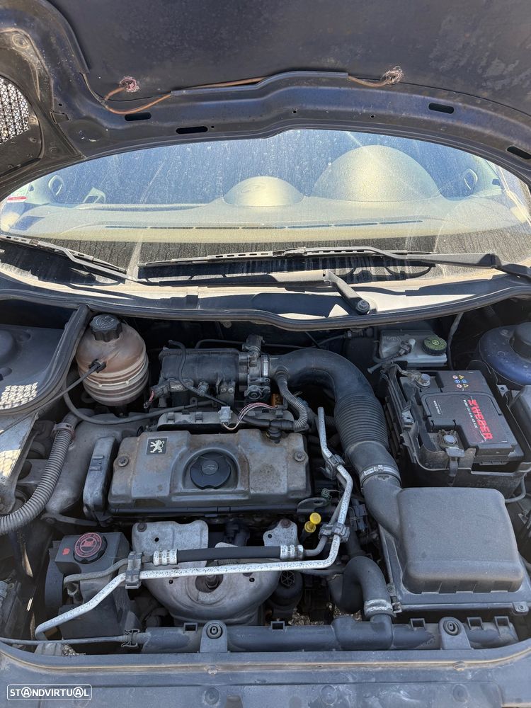Peugeot 206 1.1 Color Line - 4