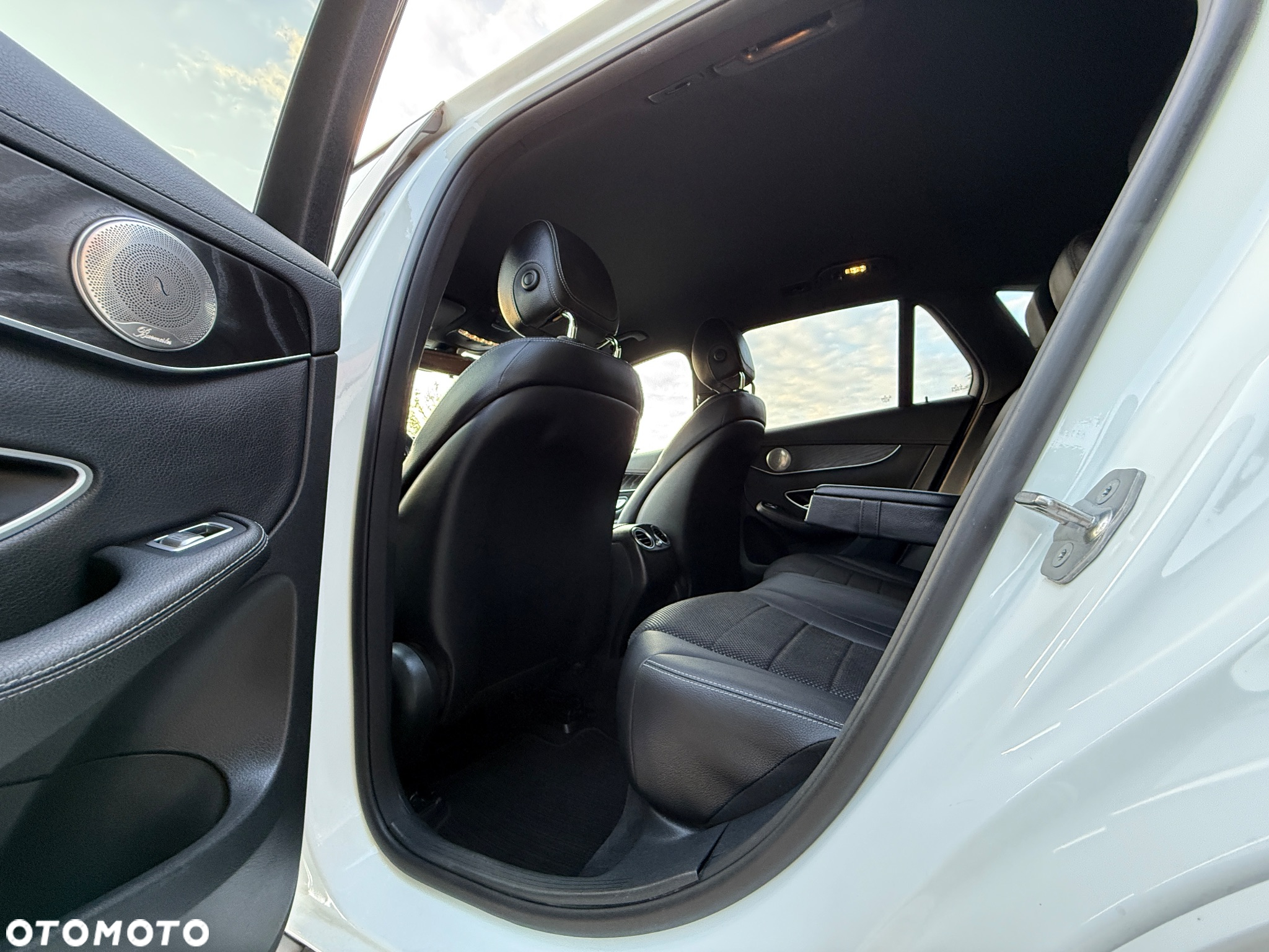 Mercedes-Benz GLC 250 d 4Matic 9G-TRONIC AMG Line - 9