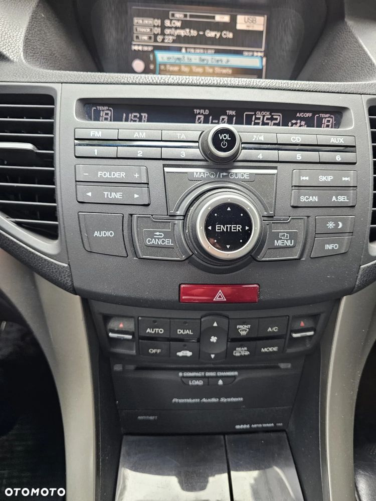 Honda Accord 2.0 Executive - 14