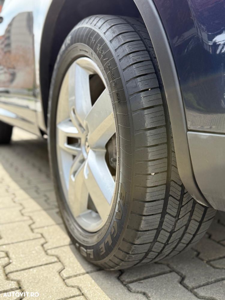 Volkswagen Touareg - 20