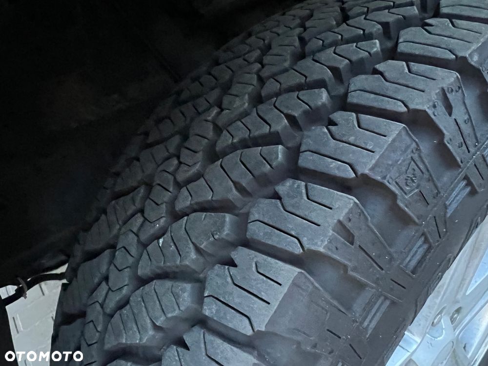 Jeep Compass - 8
