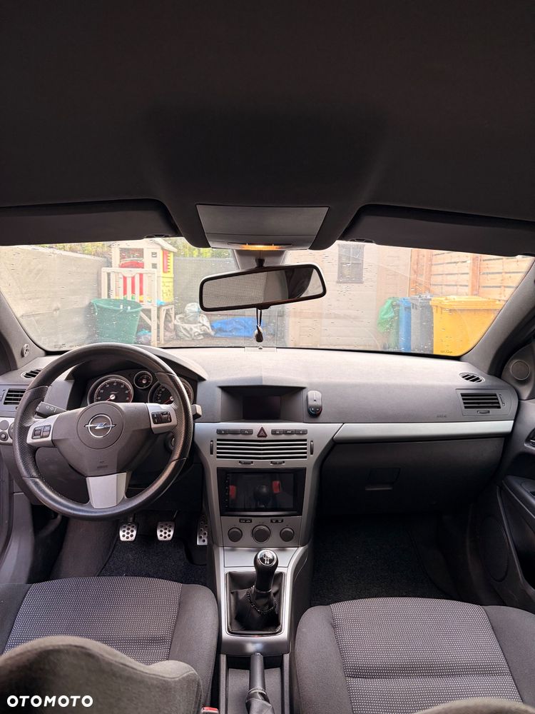 Opel Astra 1.8 Sport - 5