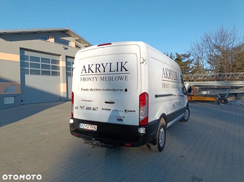Ford Transit - 13