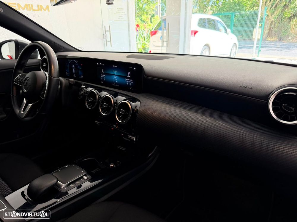 Mercedes-Benz CLA 200 Shooting Brake Style Plus Aut. - 10