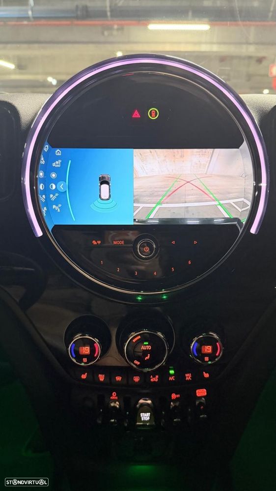 MINI Countryman Cooper SE ALL4 Auto - 33