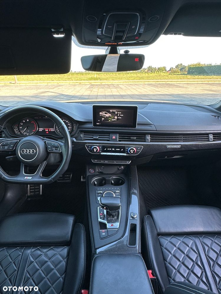 Audi S4 Limousine - 9