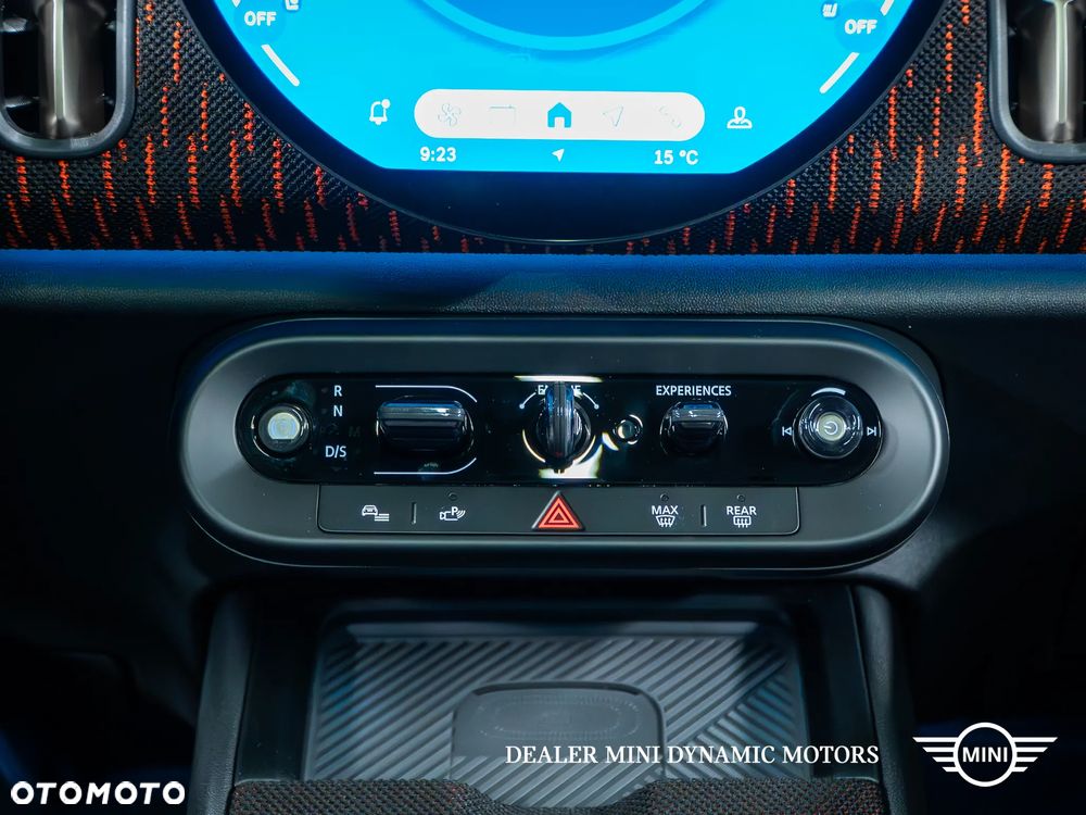 MINI Countryman S ALL4 John Cooper Works Trim - 28