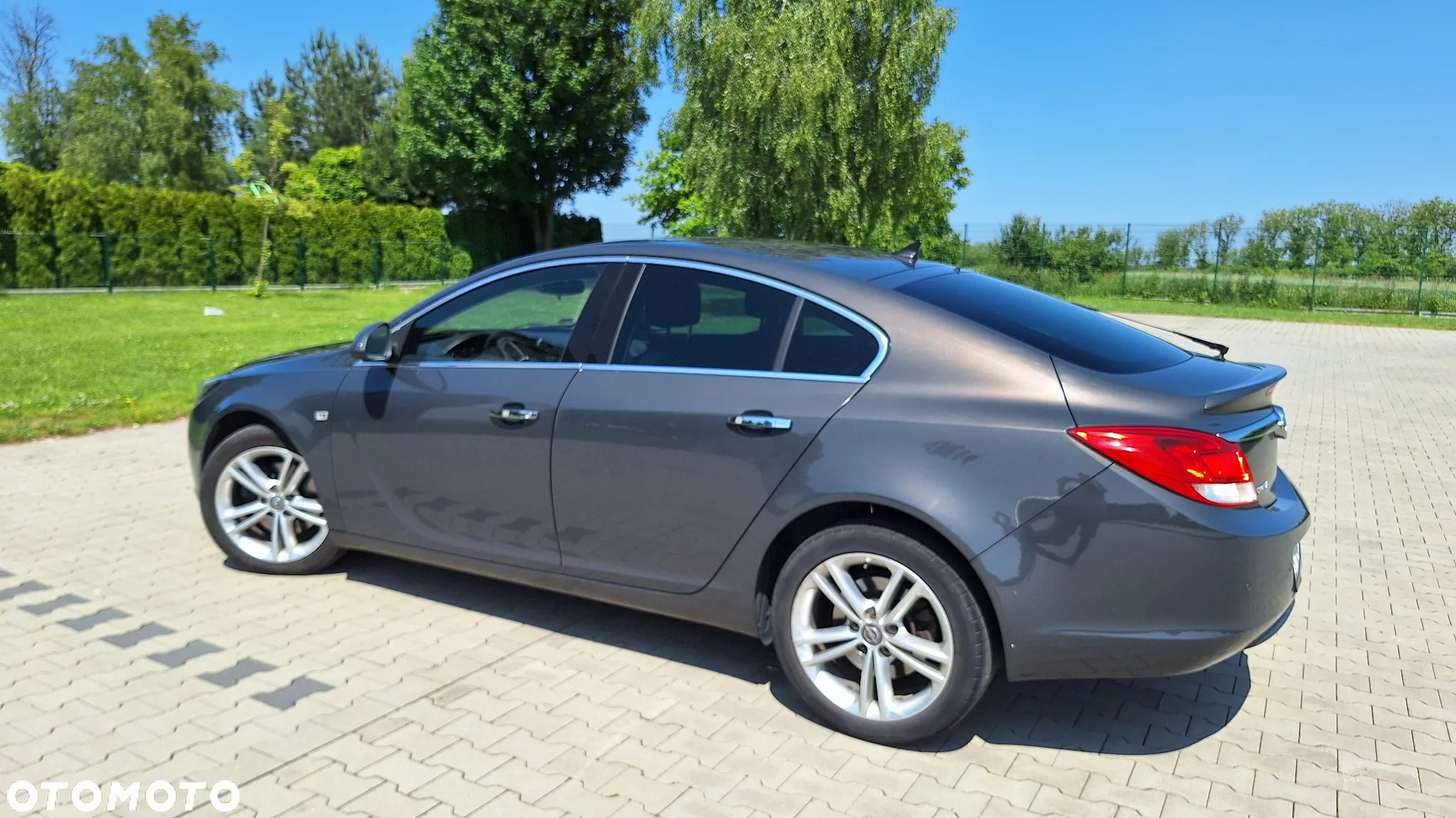 Opel Insignia 2.0 CDTI Cosmo - 11