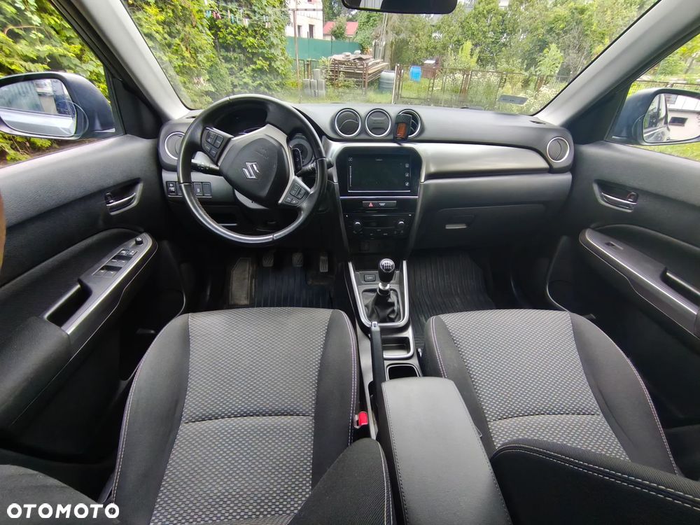Suzuki Vitara 1.4 Boosterjet Premium 2WD - 6