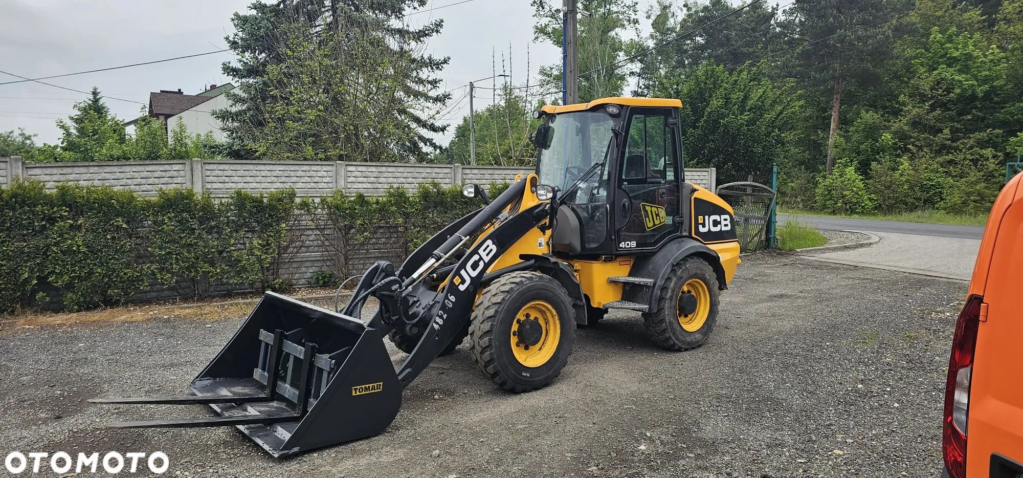 JCB 409 - 1