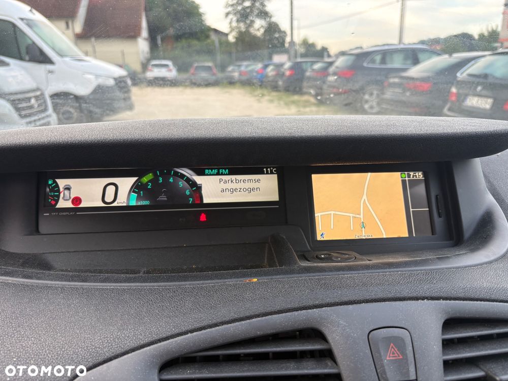 Renault Scenic 1.6 16V TomTom Edition - 12