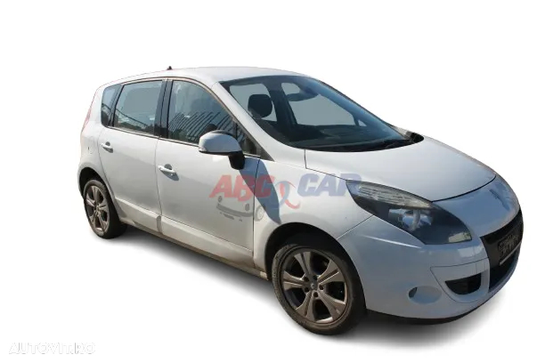 Bara fata Renault Scenic 3 1.9 DCI 2009-2011 - 2