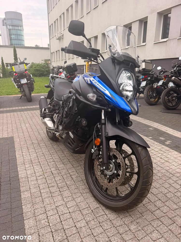 Suzuki V-STROM - 2