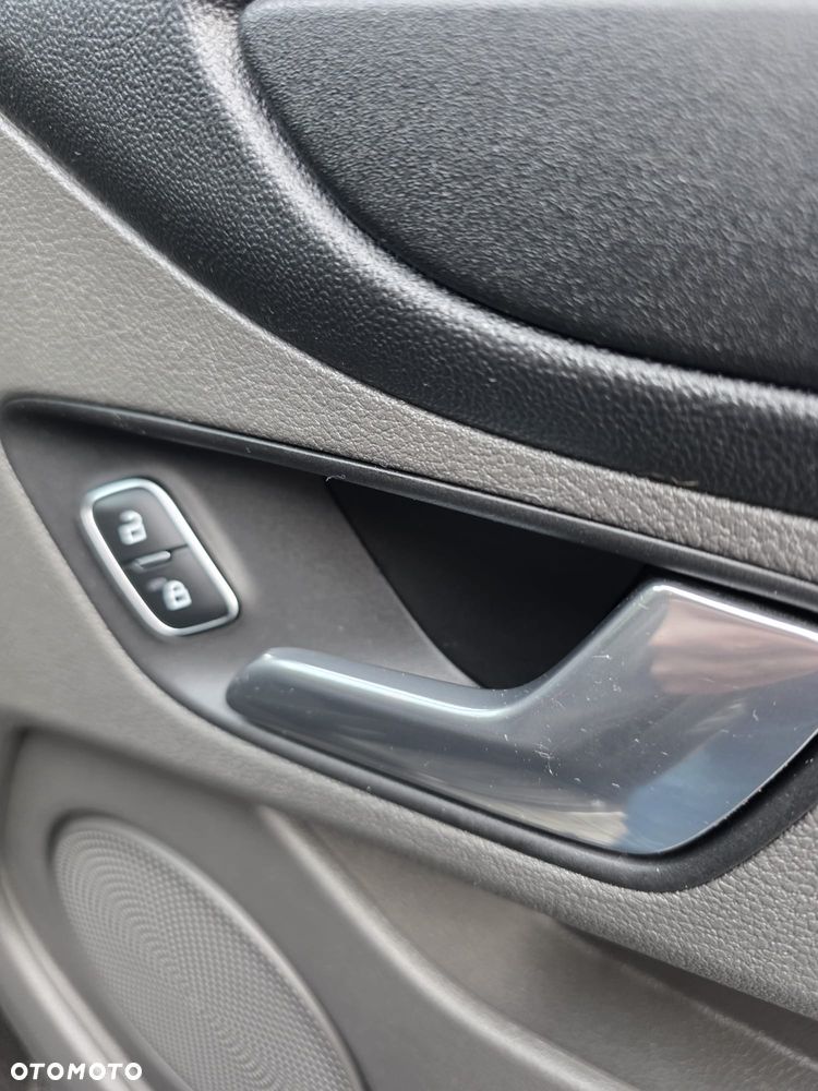 Ford Transit Custom Kombi 340 L2H1 Trail - 23