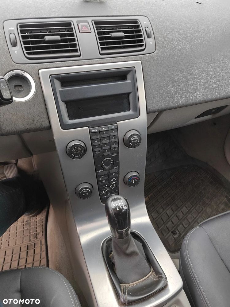 Volvo V50 2.0D DPF Momentum - 12