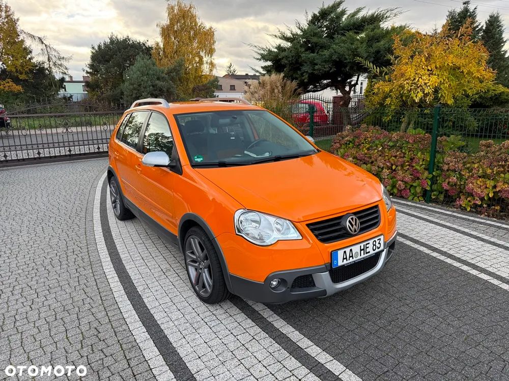 Volkswagen Polo 1.2 Cross Urban White - 4