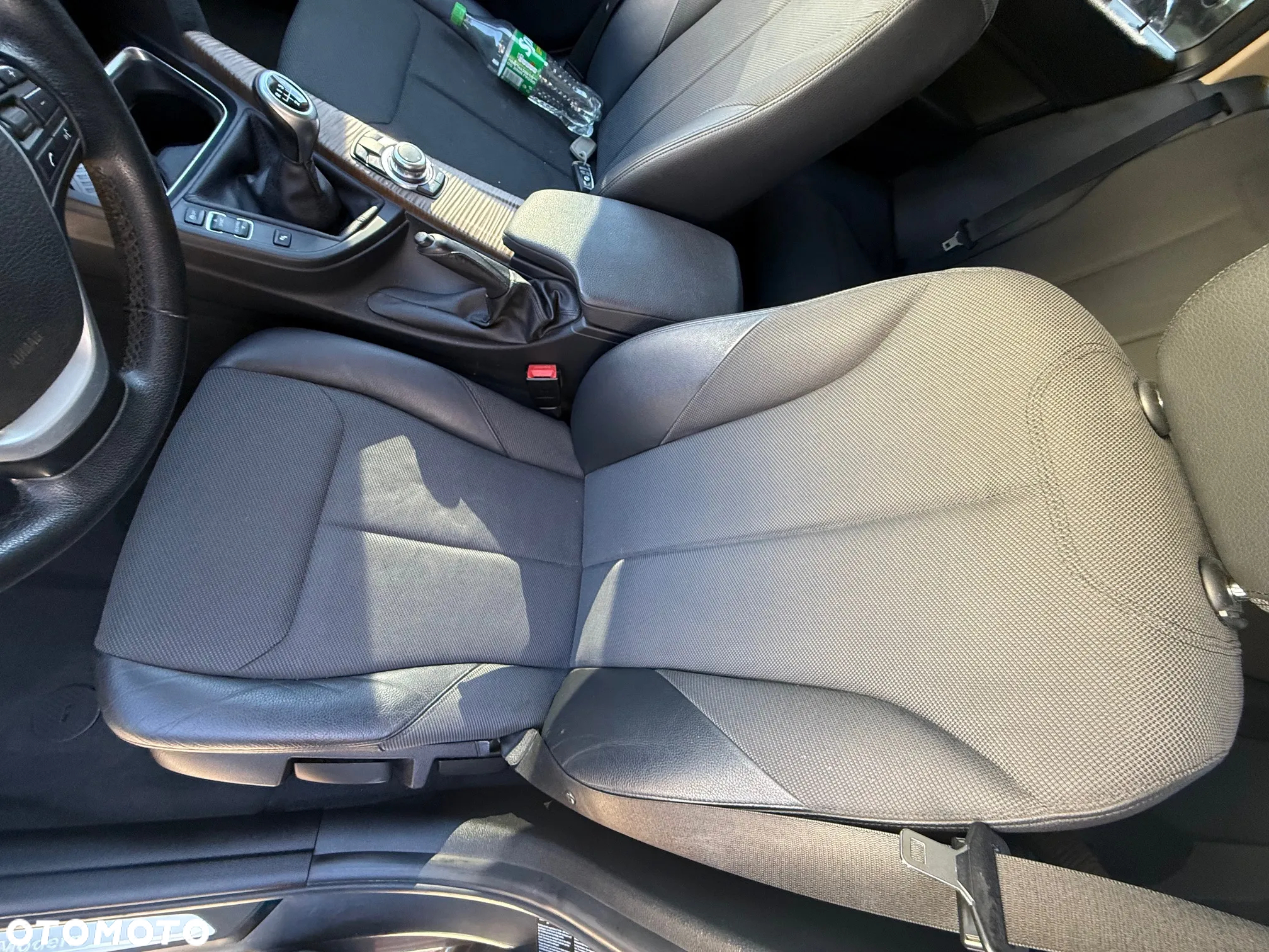 BMW Seria 3 320d Touring xDrive Modern Line - 34