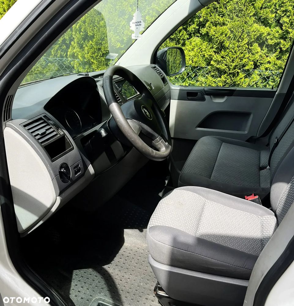Volkswagen Transporter T5 TDI L2 - 1