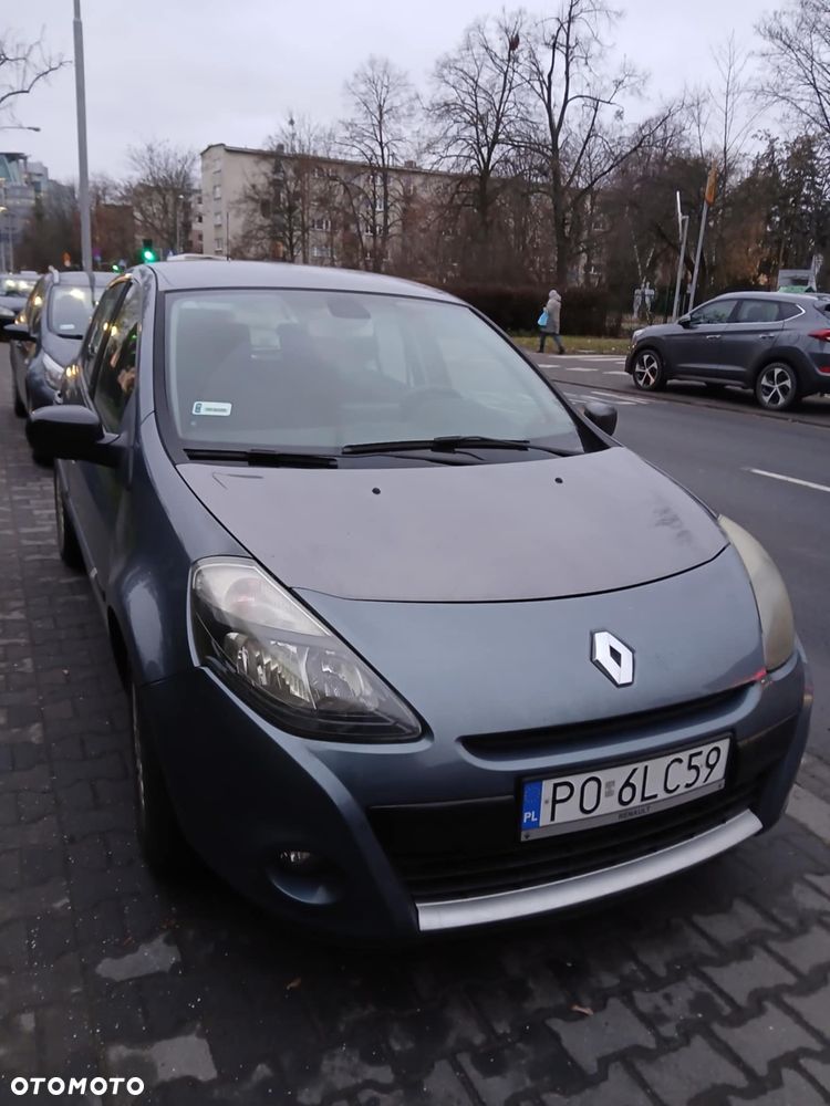 Renault Clio 1.2 16V Dwudziestka - 1