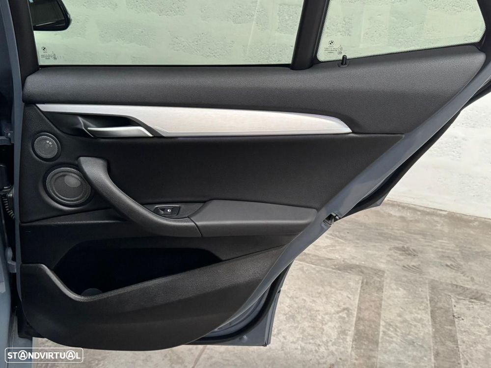 BMW X2 25 e xDrive Pack 50 anos M - 47
