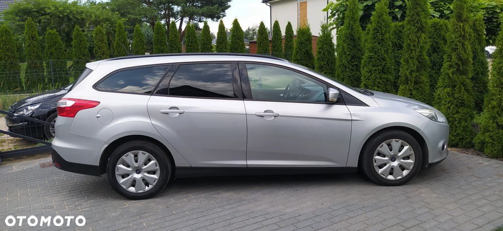 Ford Focus 1.6 TDCi Ambiente - 11