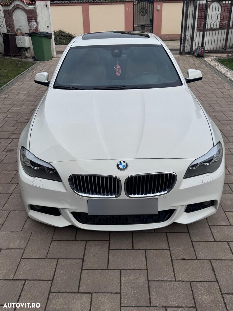 BMW Seria 5 525d Aut. Modern Line - 1