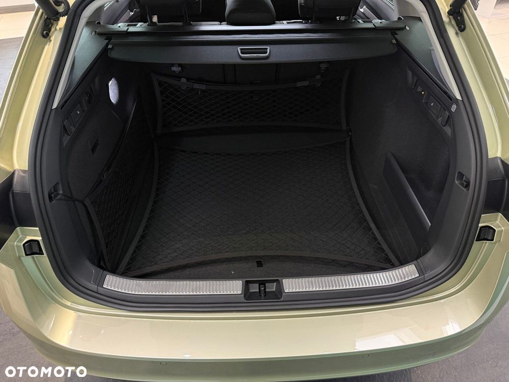 Skoda Superb 2.0 TDI SCR 4x4 L&K DSG - 8