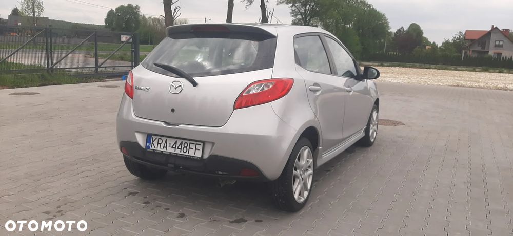 Mazda 2 - 17