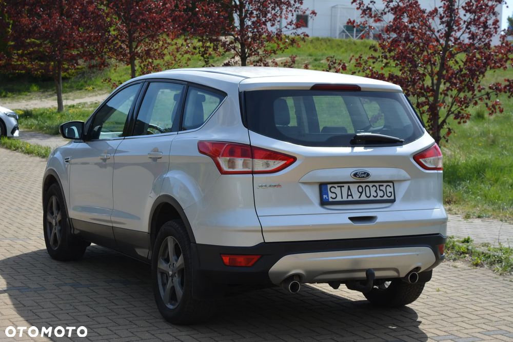 Ford Kuga 2.0 TDCi 4WD Titanium - 14