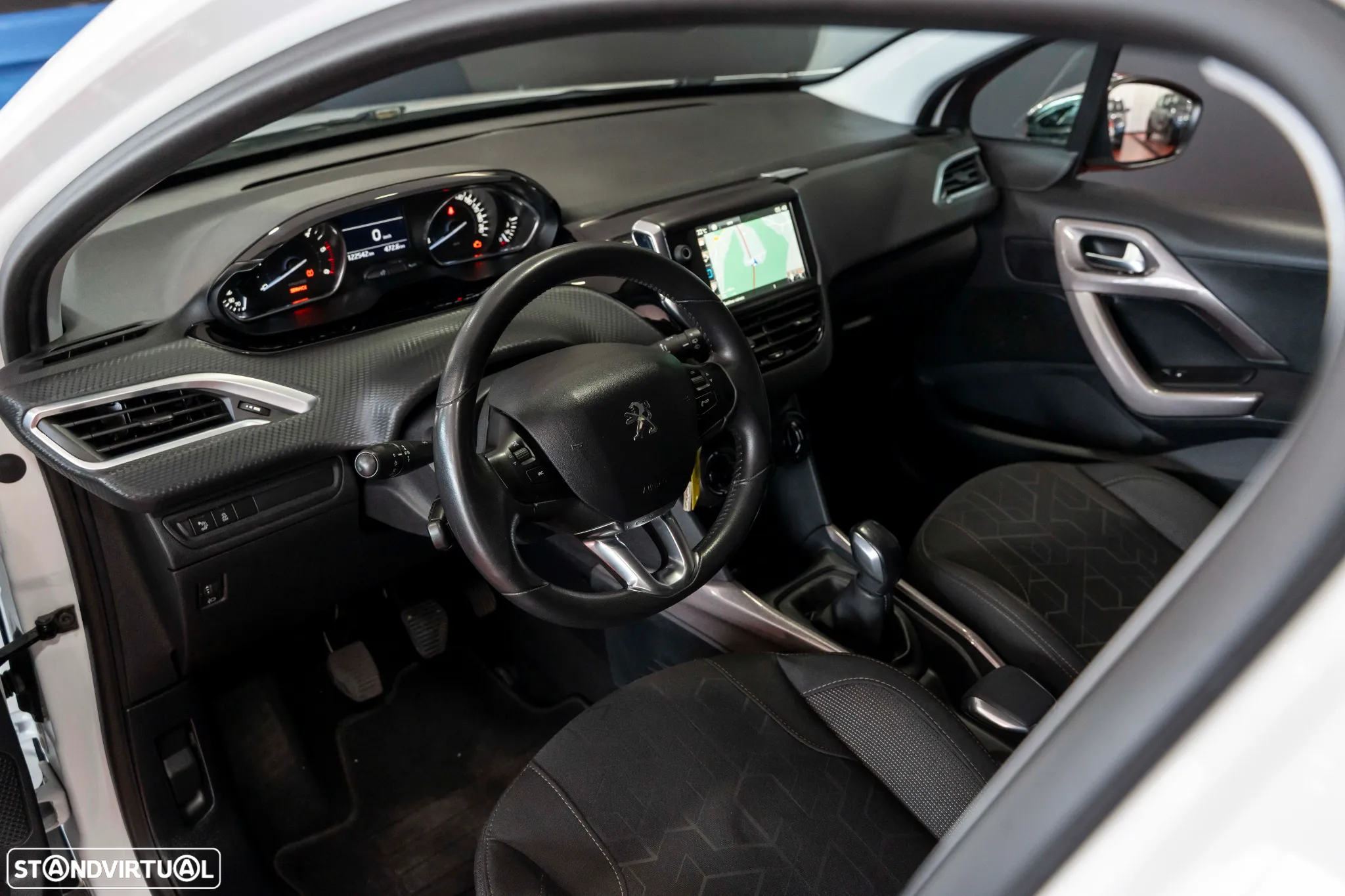 Peugeot 2008 1.6 BlueHDi Style - 3