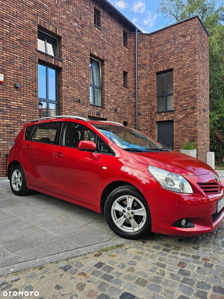 Toyota Verso 2.0 D-4D Executive - 4