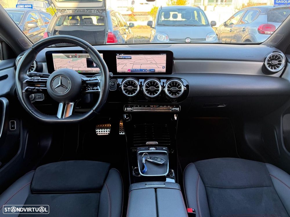 Mercedes-Benz A 250 e AMG Line - 11