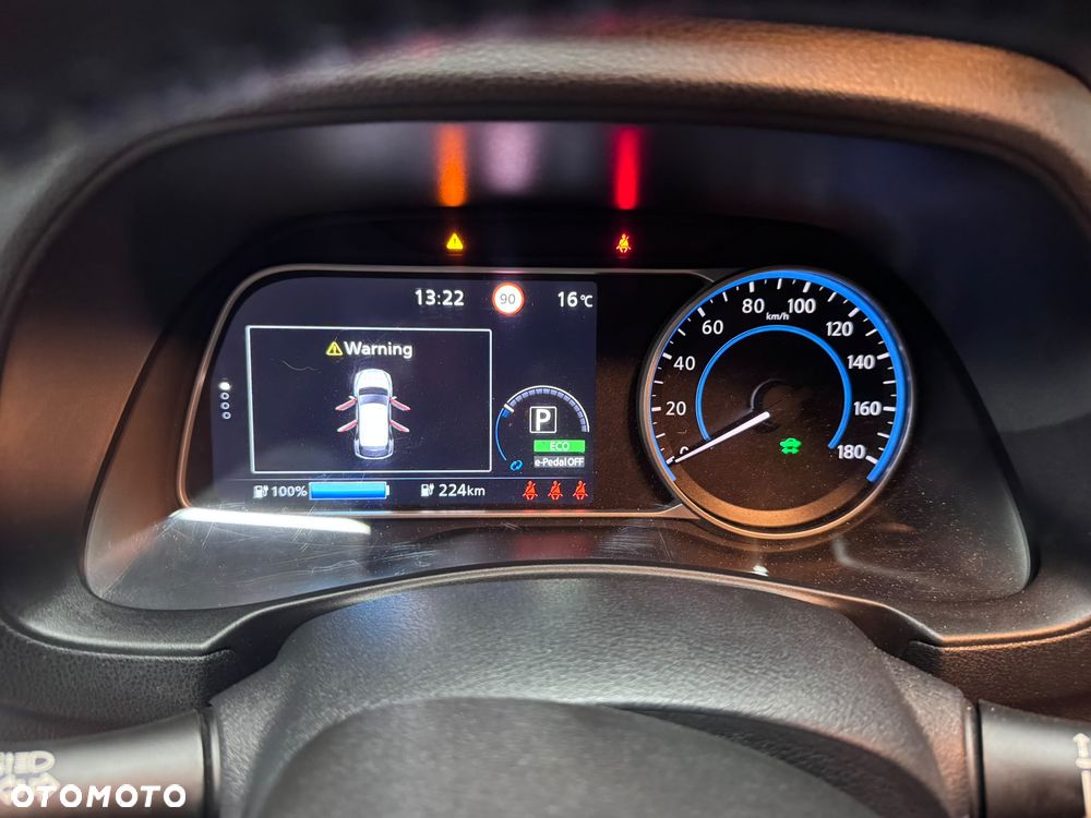 Nissan Leaf 40 kWh Tekna - 22