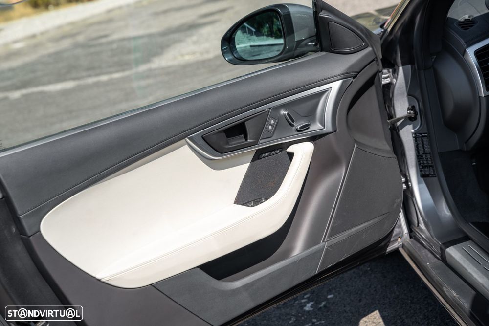 Jaguar F-Type 2.0 i4 - 9