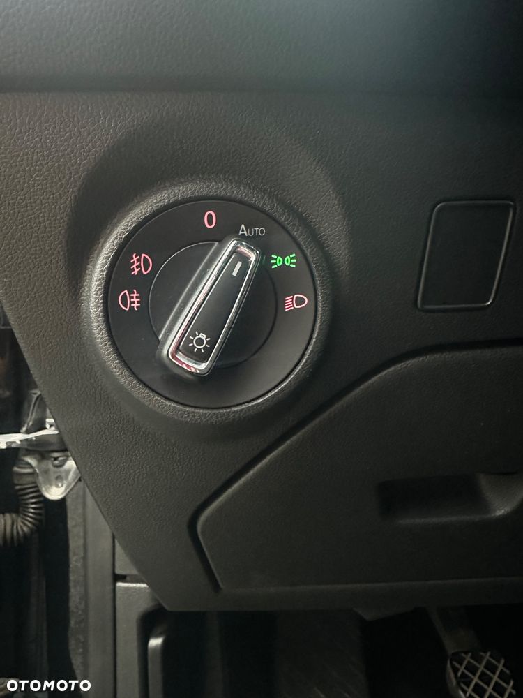 Seat Leon 2.0 TDI FR S&S - 12