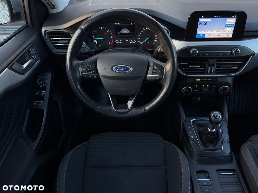 Ford Focus SW 1.5 TDCi Trend - 9