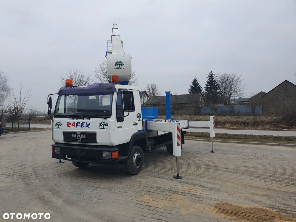MAN L2000 - 9