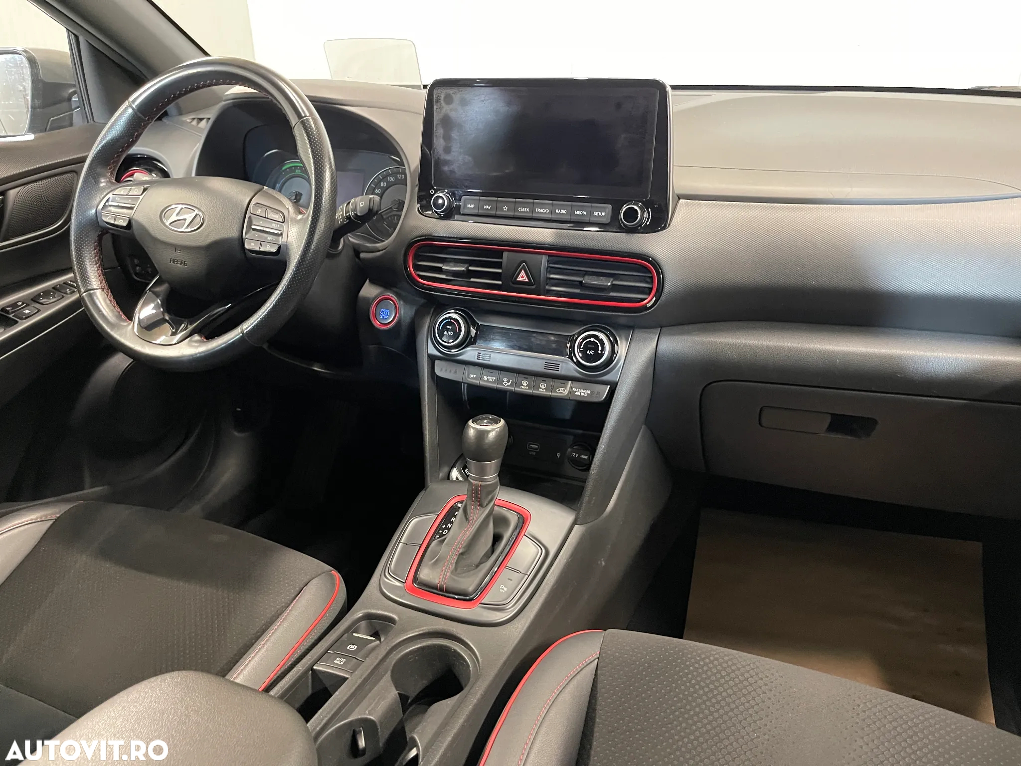 Hyundai KONA HEV 1.6 GDI 141 CP 2WD 6DCT Premium - 8