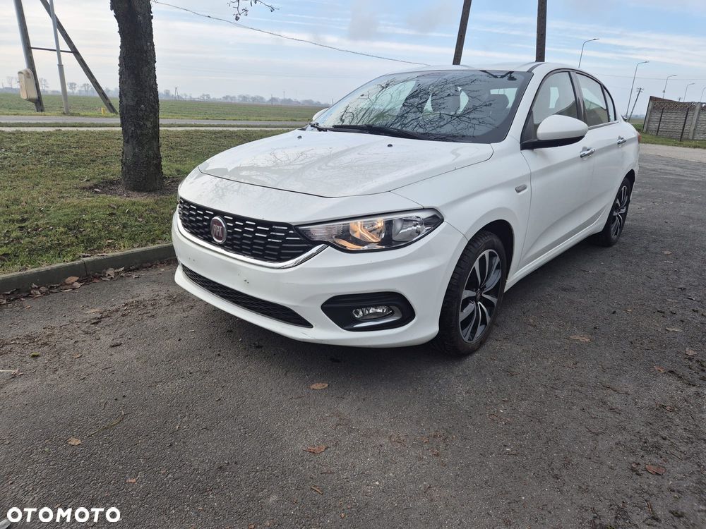 Fiat Tipo - 1