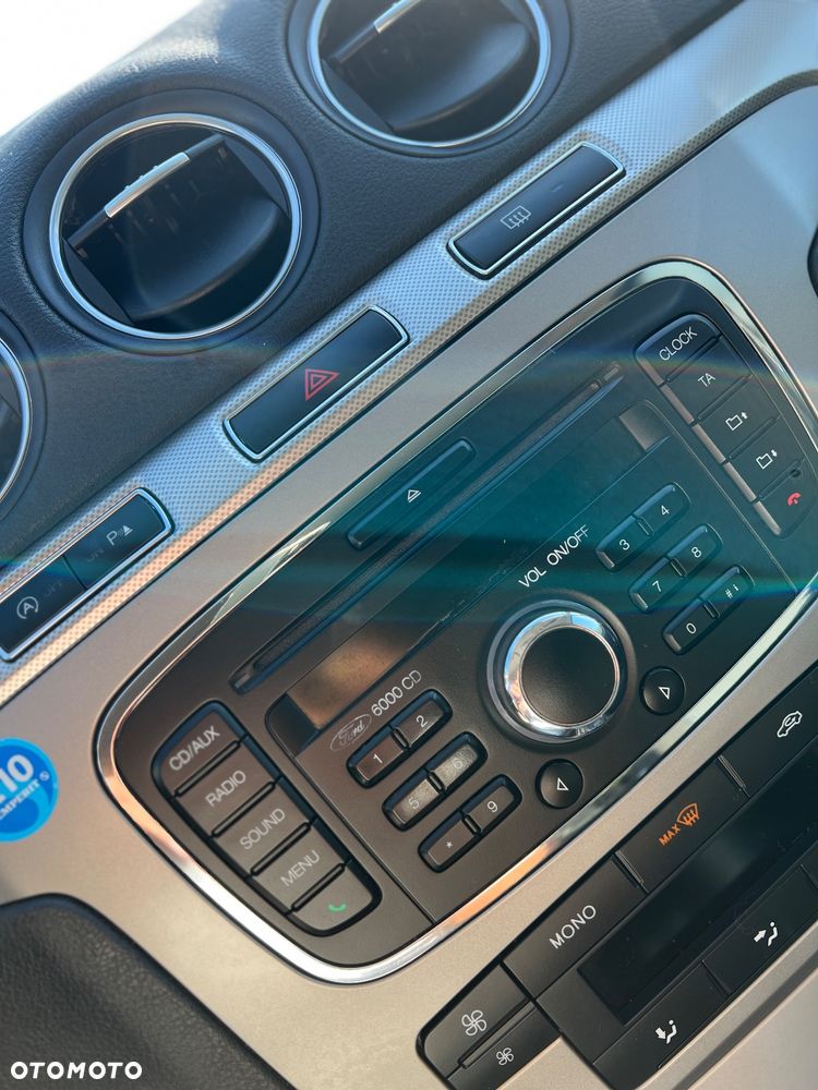 Ford S-Max 1.6 T Trend - 33